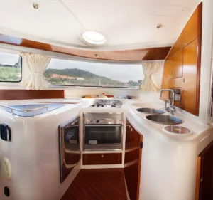 Belize Catamaran 43 (AC)