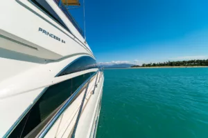 Princess Flybridge 64 (AC)