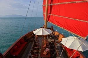 heading back to samui on the red baron