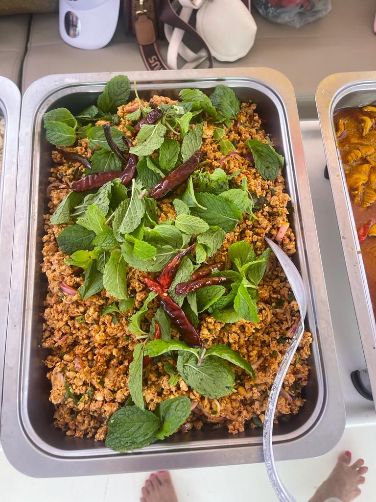 image showing pad krapao with pork on boat charter