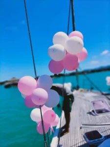 Decorative balloons on a sailing yacht for a birthday party