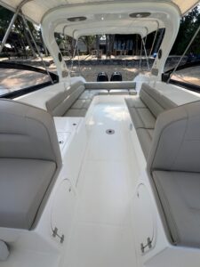 VIP Speedboat 36ft 600hp 11