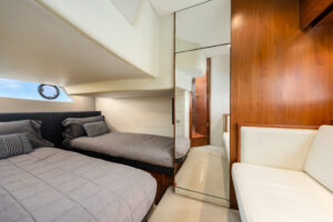 Princess v39 twin cabin